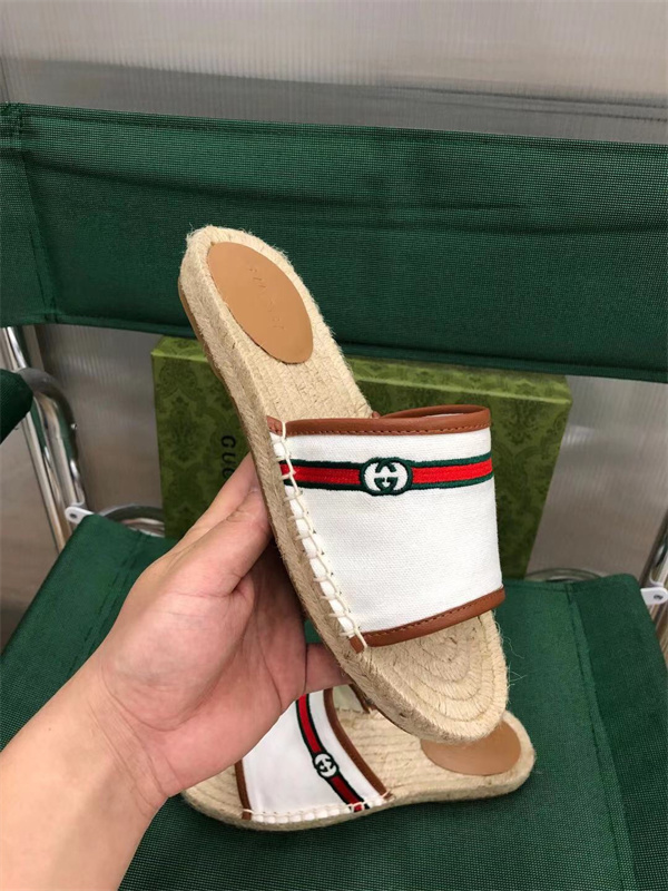 Gucci Sandal(AAA)-W-081