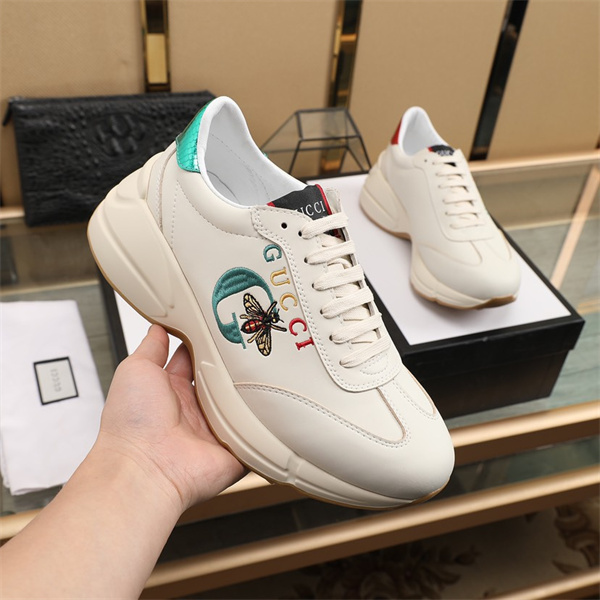Gucci Clunky Sneaker-112