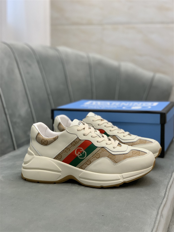 Gucci Clunky Sneaker-120