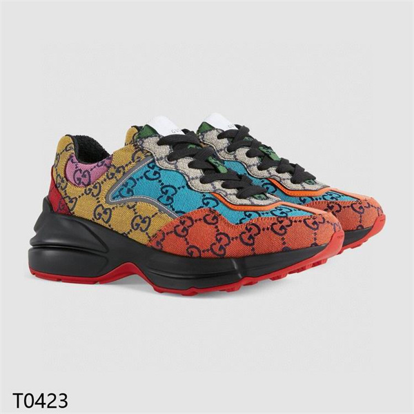 Gucci Clunky Sneaker-122