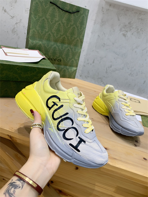 Gucci Clunky Sneaker-173