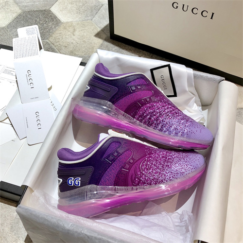 Gucci Clunky Sneaker-203