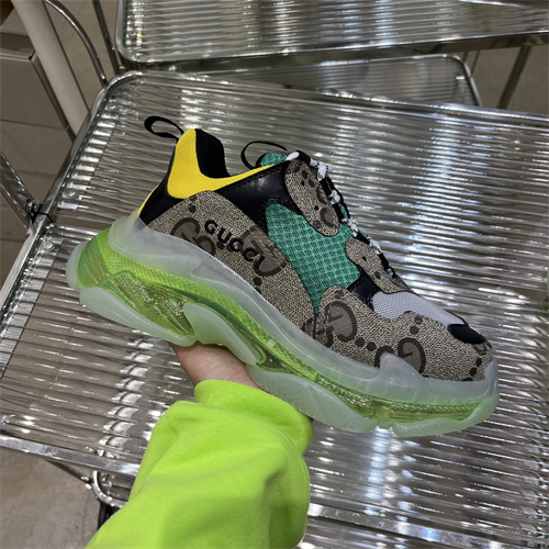 Gucci Clunky Sneaker-266