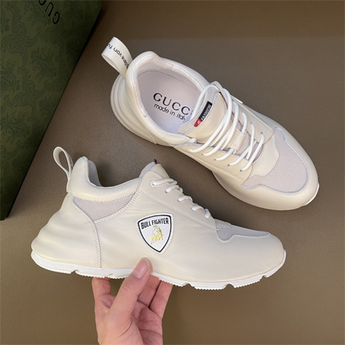 Gucci Clunky Sneaker-289