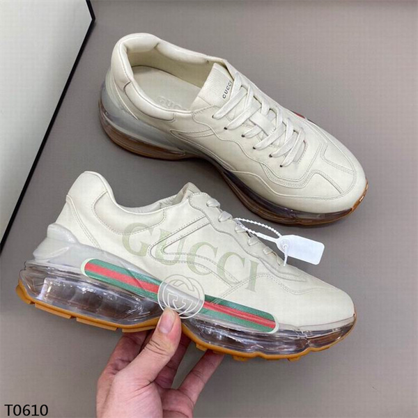 Gucci Clunky Sneaker-032