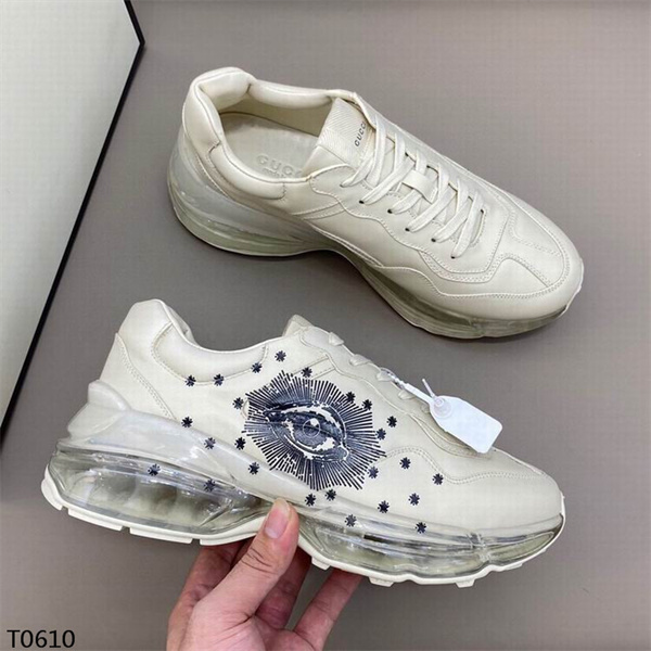 Gucci Clunky Sneaker-036