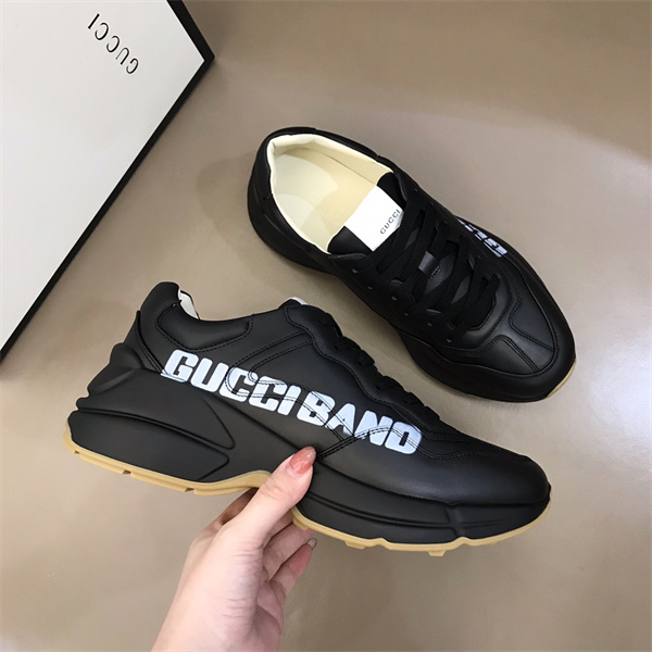 Gucci Clunky Sneaker-074