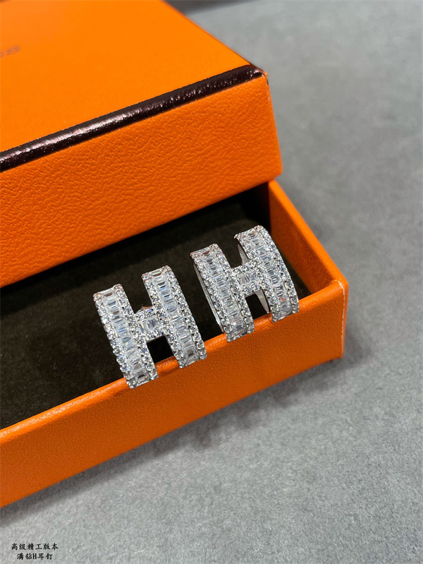 Hermes Earrings-007