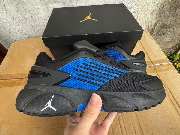 Jordan TRUNNER FLOW-W-0004