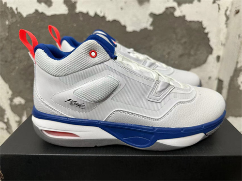 Jordan Stay Loyal 3-0009