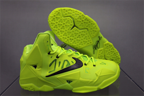 Lebron James 11-M-001