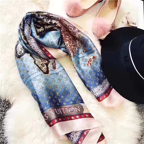 LV-Silk Scarf-017