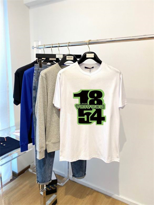 Lv Round neck T-shirt-M-0250