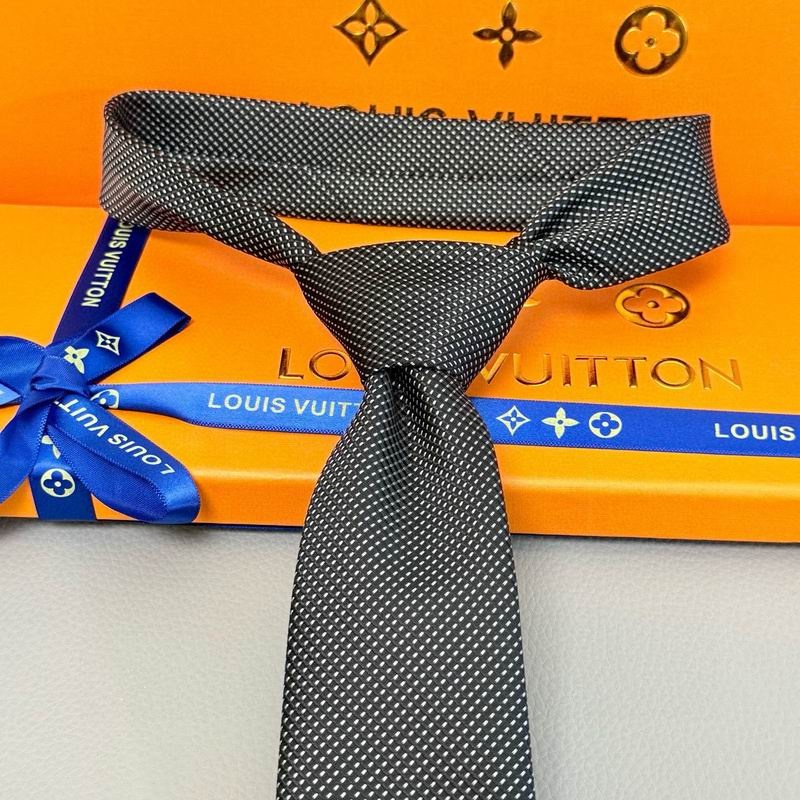 Lv-Tie-0230
