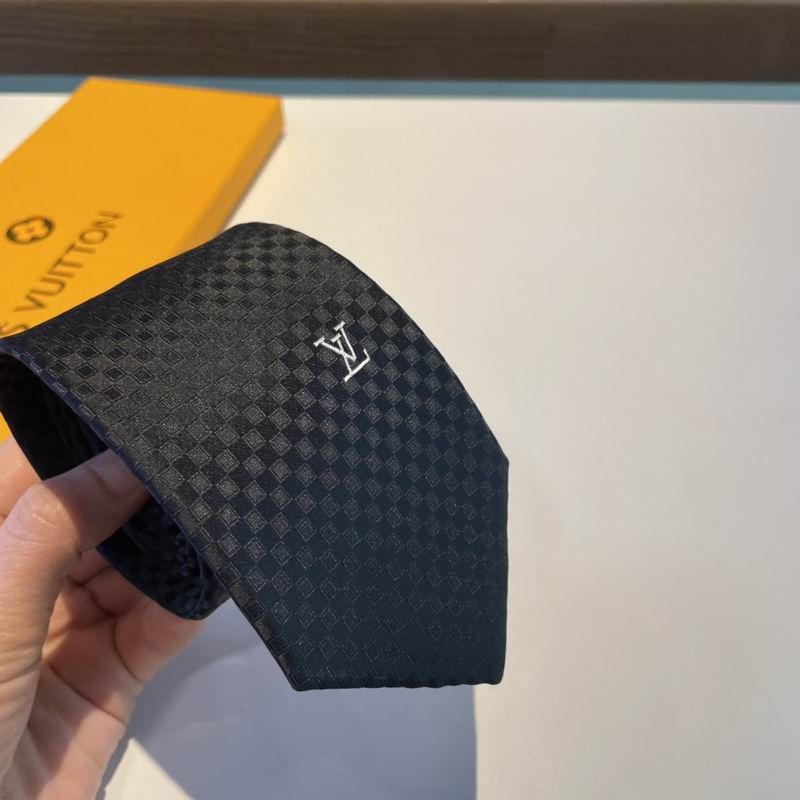 Lv-Tie-0055