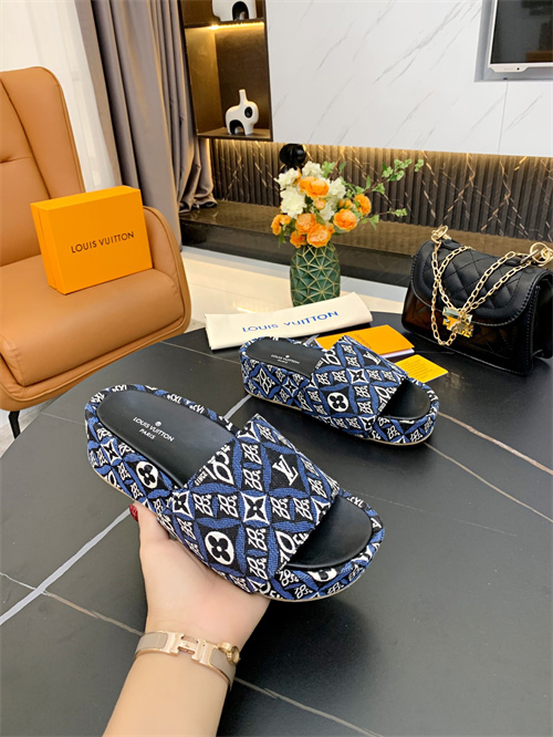 LV Sandal-W-136