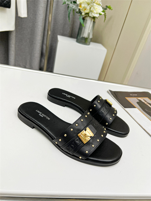 LV Sandal-W-555