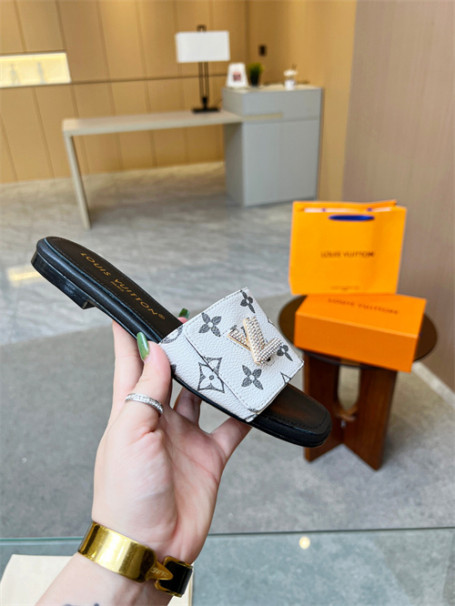LV Sandal-W-598