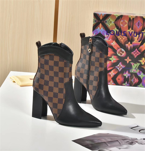 LV Boots(AAA)-225