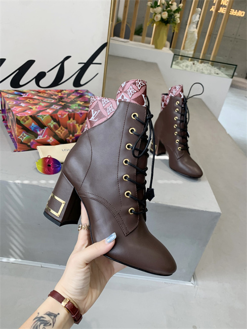 LV Boots(AAA)-081