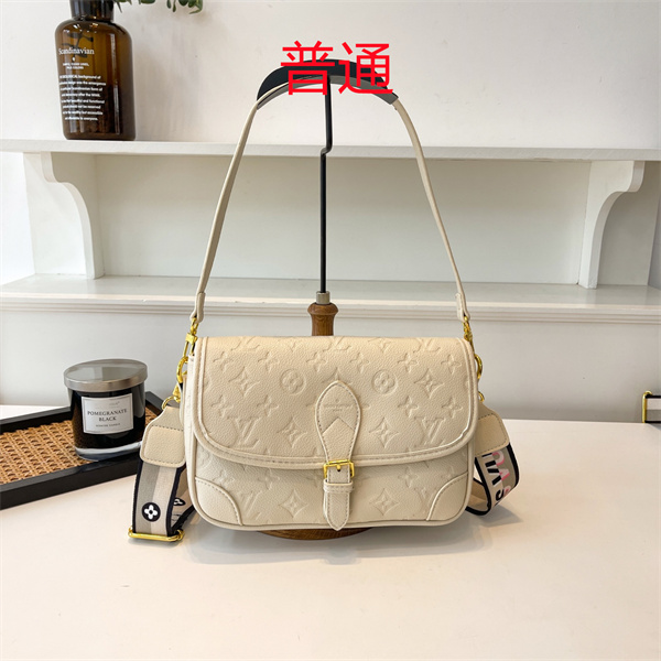 LV small bag-1063