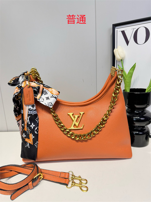 LV small bag-1470