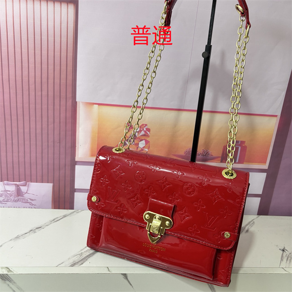 LV small bag-2300