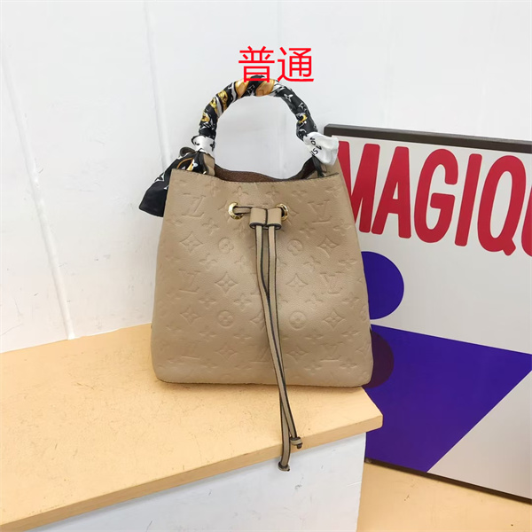LV small bag-2416