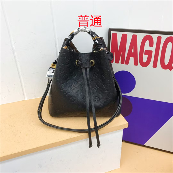 LV small bag-2418