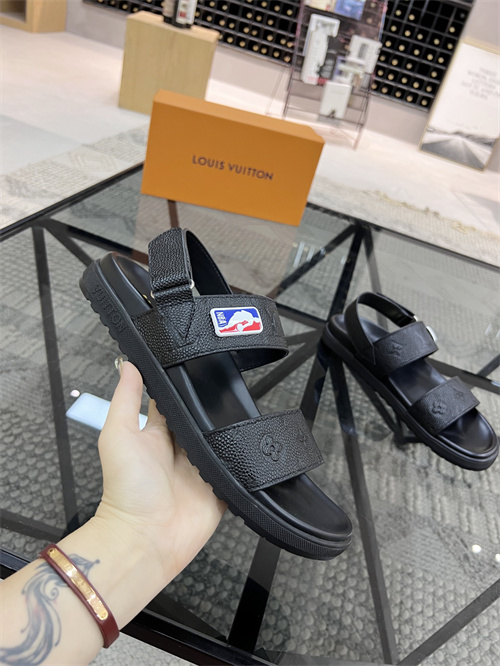 LV Sandal-M(2)-057