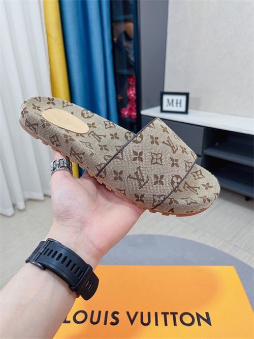LV Sandal-M(2)-309