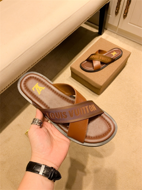 LV Sandal-M-529