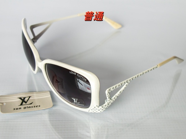LV-Sunglass-0003
