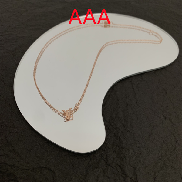 LV Necklace-093