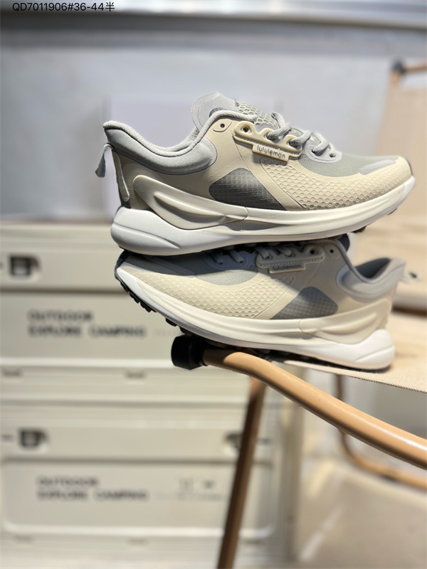 Lululemon Blissfeel Run-0006