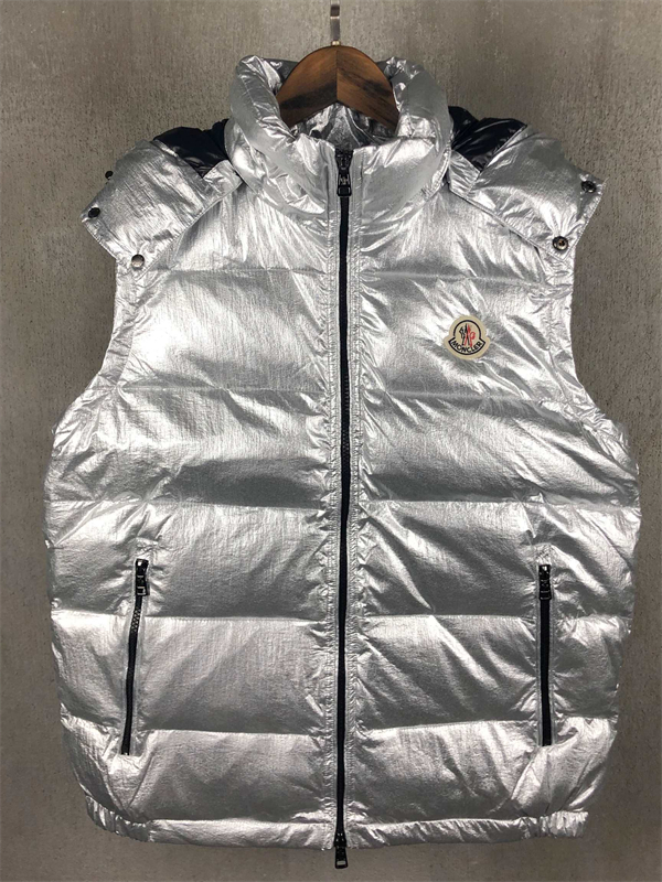 Moncler Down Jacket-M-119