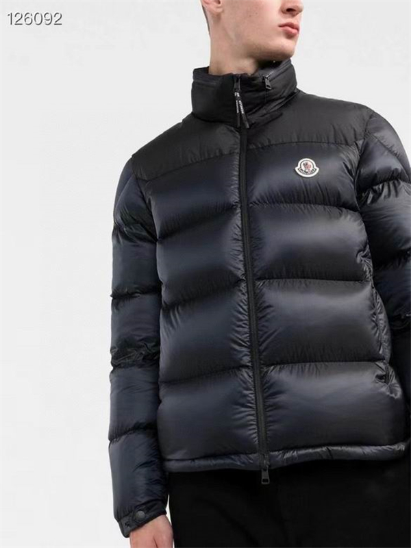 Moncler Down Jacket-M-048