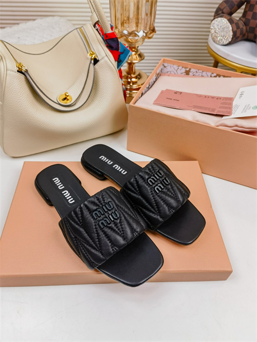 Miu Miu Slipper-W-0011