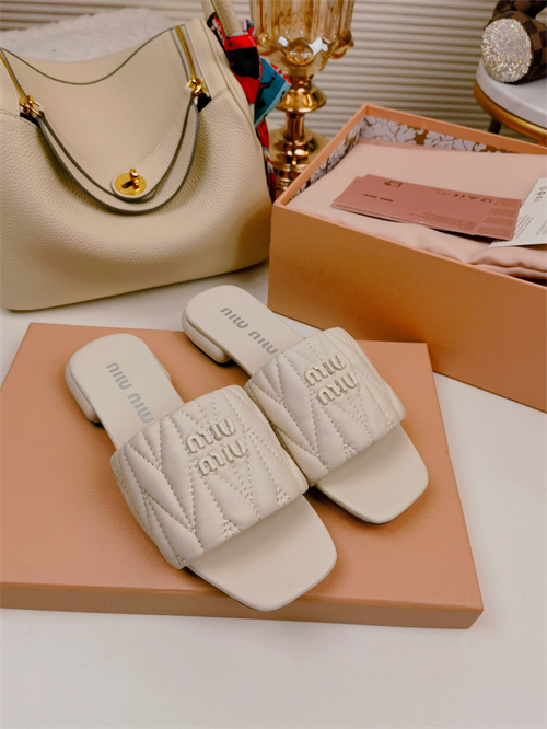 Miu Miu Slipper-W-0012