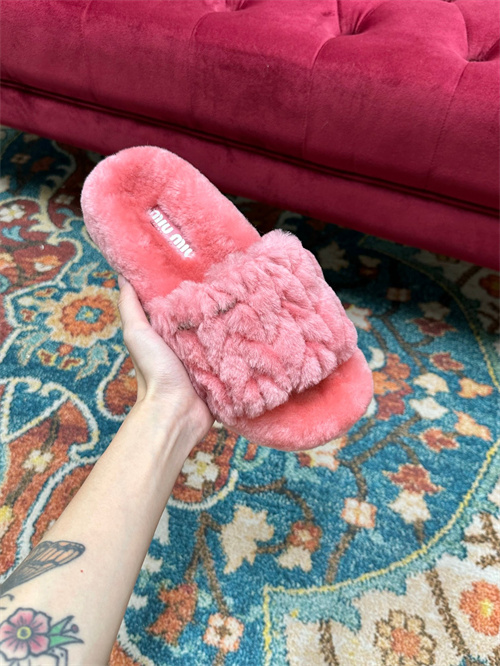Miu Miu Slipper-W-0030