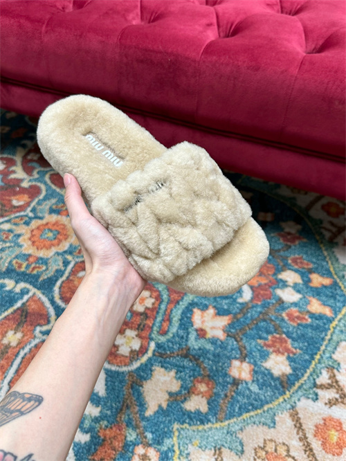 Miu Miu Slipper-W-0031