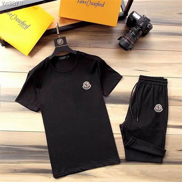 Moncler T-shirt(Suits)-018