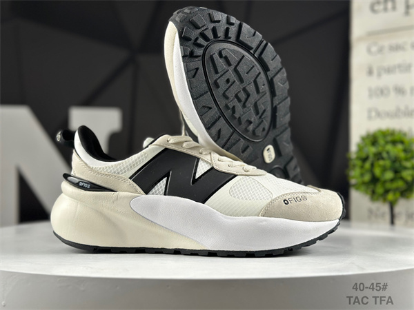 New Balance NB 3447-0007