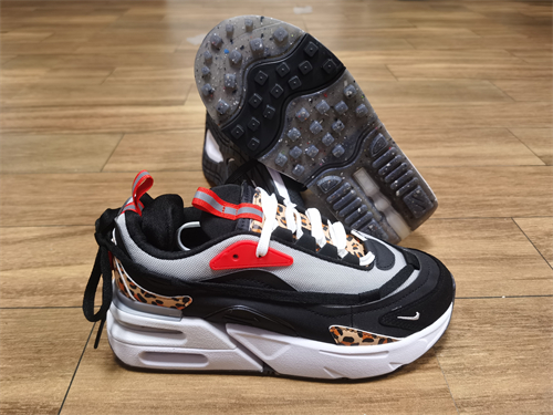 NIKE AIR MAX FURY OSA NRG-M-007