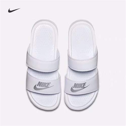 NIKE Hydro-0057