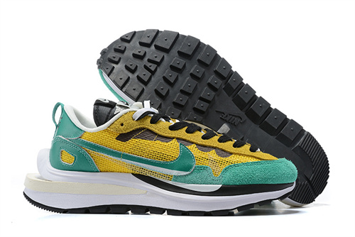 NIKE LDWAFFLE SACAI-M-017