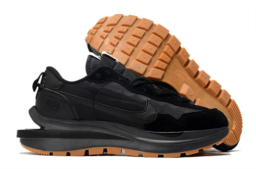 NIKE LDWAFFLE SACAI-M-026