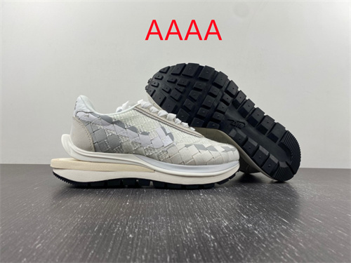 NIKE LDWAFFLE SACAI(AAAA)-006