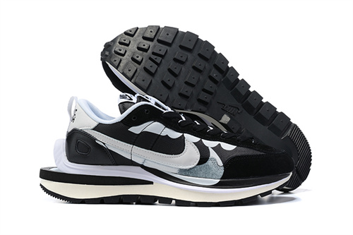 NIKE LDWAFFLE SACAI-M-042