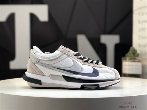 NIKE LDWAFFLE SACAI-W-060